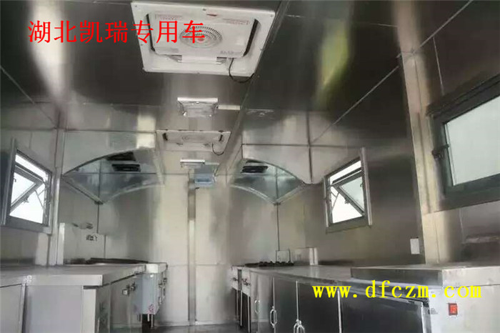 越野炊事車內(nèi)鍋灶照片 越野炊事車內(nèi)鍋灶照片