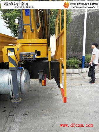 ᘌ�(du��)ɽ�^(q��)�z��܇(ch��)���b����ˮ��