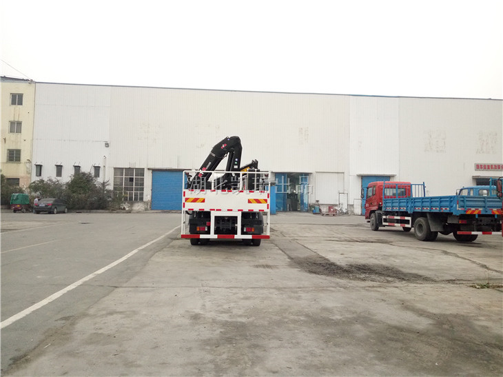 DWJ5310JJH型計量檢衡車(正后) DWJ5310JJH型計量檢衡車(正后)