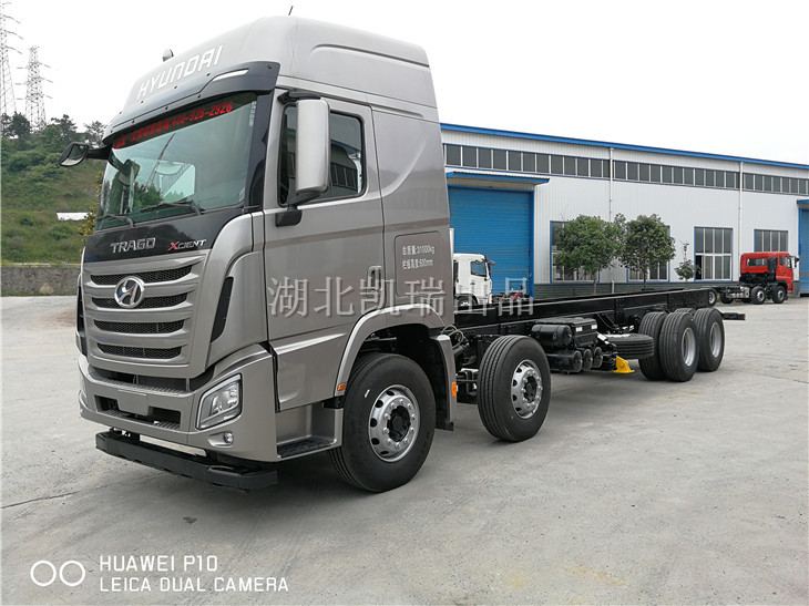 現(xiàn)代計(jì)量檢衡車(chē)專(zhuān)業(yè)底盤(pán) 現(xiàn)代計(jì)量檢衡車(chē)專(zhuān)業(yè)底盤(pán)