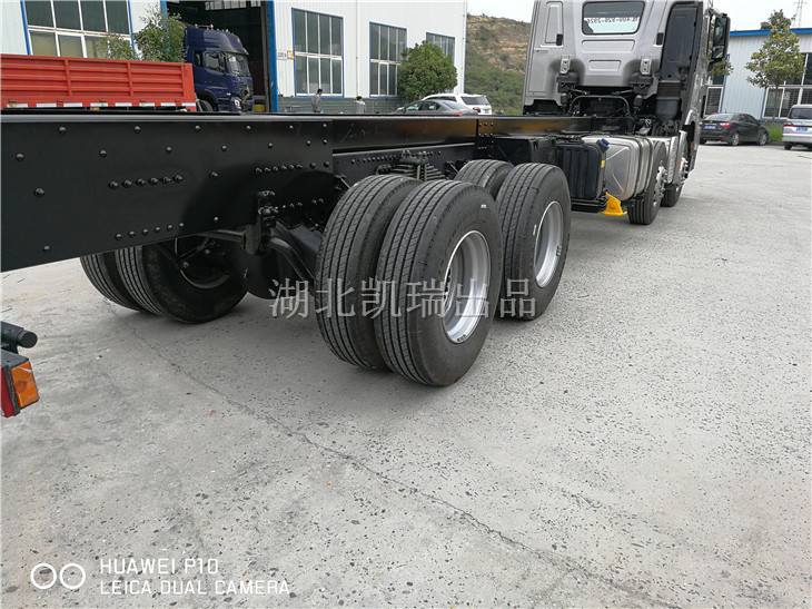 冷鉚結(jié)構(gòu)加固檢衡車(chē)副車(chē)架 冷鉚結(jié)構(gòu)加固檢衡車(chē)副車(chē)架