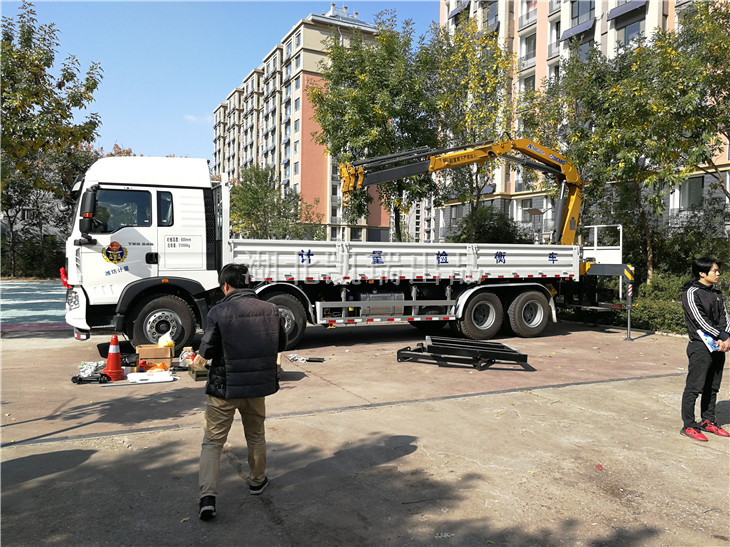 驗(yàn)收計(jì)量檢衡車 驗(yàn)收計(jì)量檢衡車