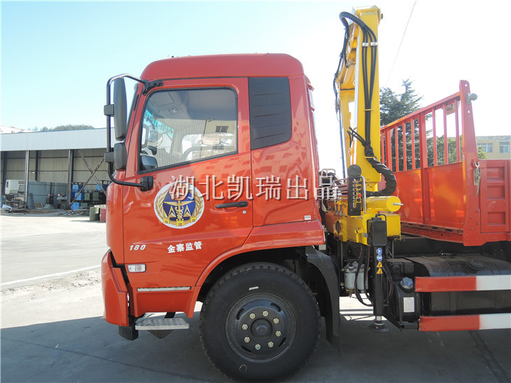 檢衡車配備的海沃HV107折臂吊 檢衡車配備的海沃HV107折臂吊