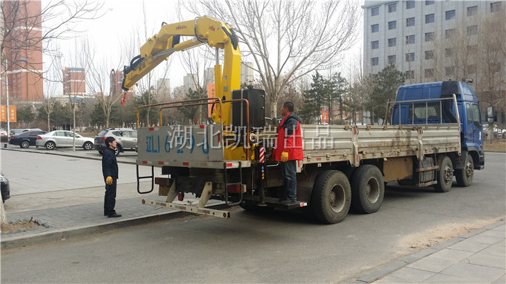 �z��܇���bվ��ƽ�_(t��i)����