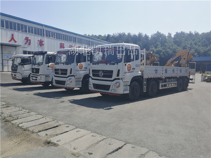 �R˹�\�Ɩ|�Lϵ�еױP�z��܇