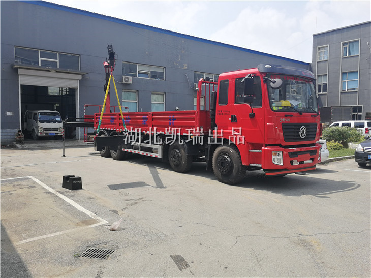 測(cè)試檢衡車吊臂的穩(wěn)定性 測(cè)試檢衡車吊臂的穩(wěn)定性