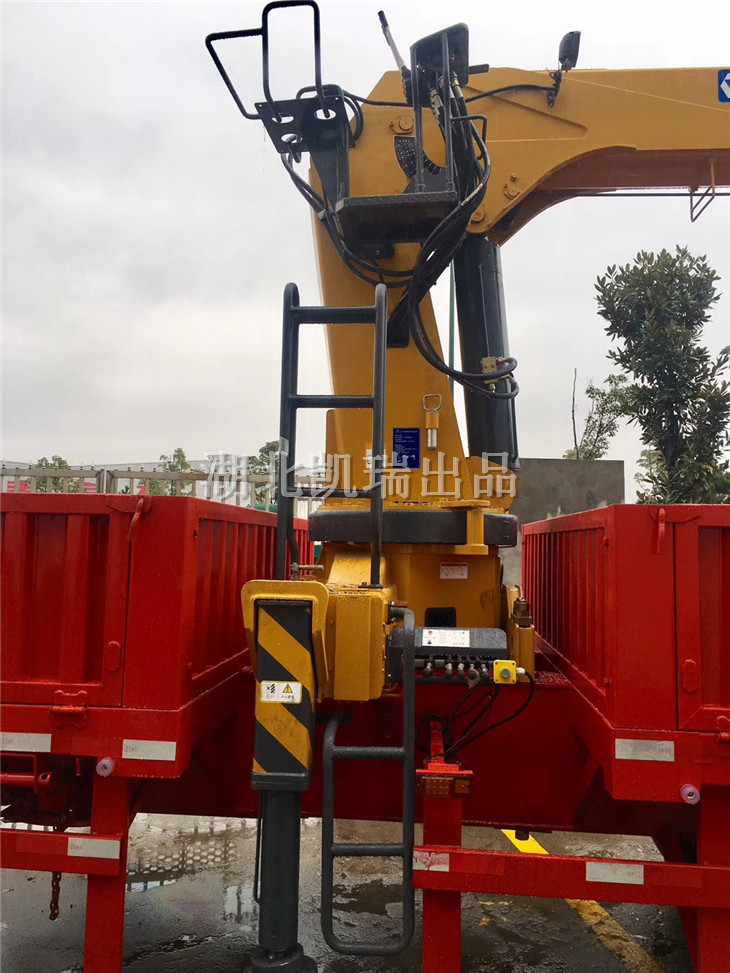 ���S����ֱ�۵��C���b����(ji��)